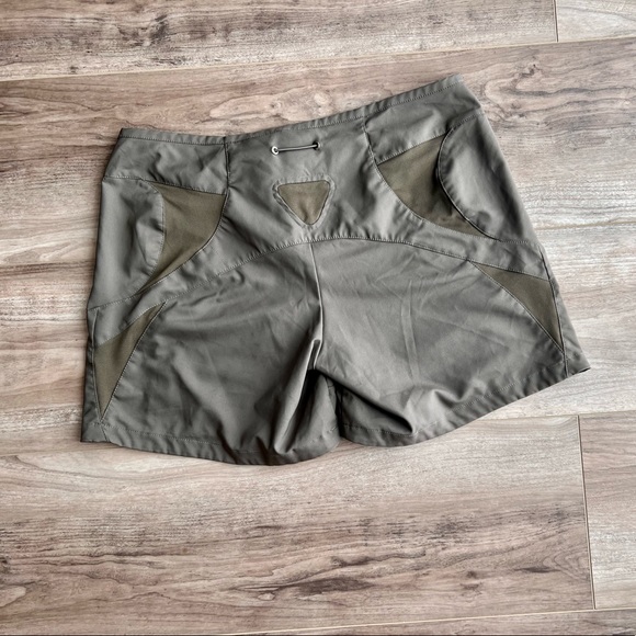 Nike ACG vented hiking short size 14 - Picture 2 of 12